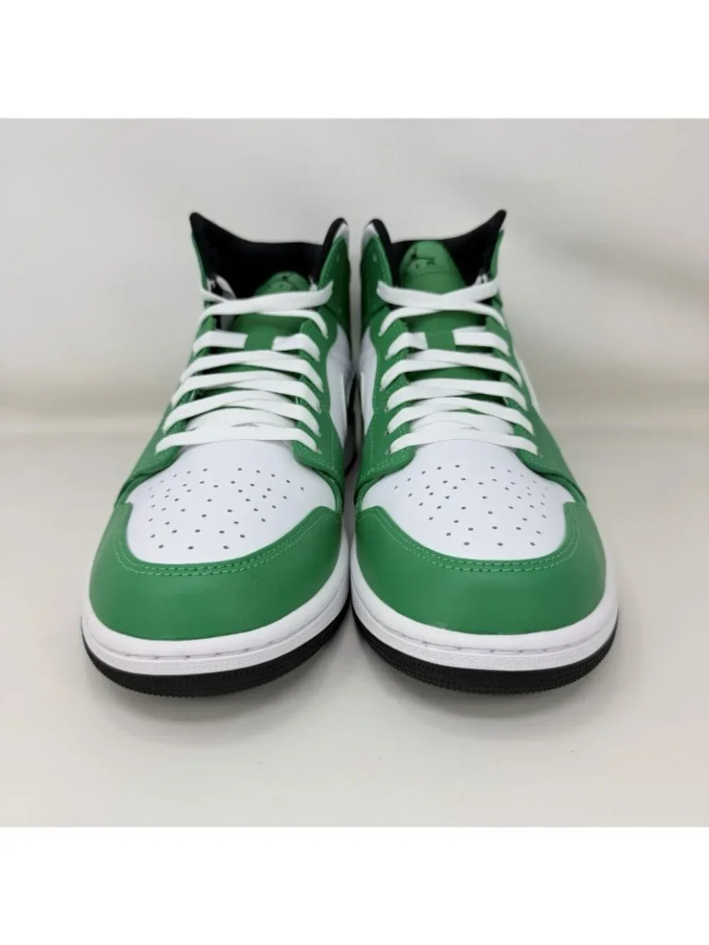 Nike Air Jordan 1 Mid Lucky Green Basketball Shoes Men's Size 12